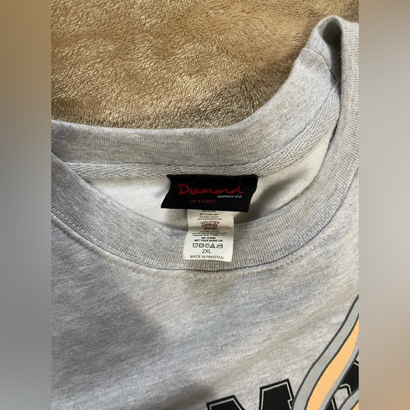 Men’s Crewneck sweater. Diamond Supply Co. Looney Tunes. New. - Picture 3 of 6
